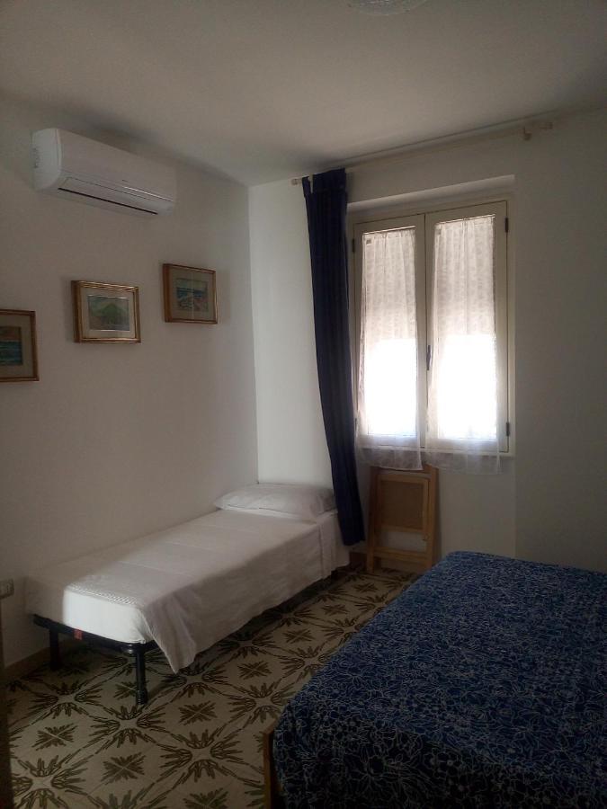 I Tre Scalini Bed & Breakfast Stintino Ngoại thất bức ảnh